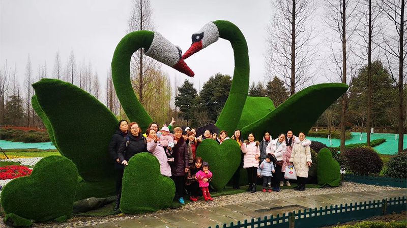 藍(lán)海智裝祝各位女神節(jié)日快樂！